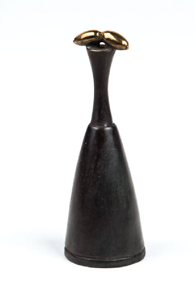 Paul Wunderlich, 1927-2010, Löschhütchen, Bronzeskulptur, signiert und nummeriert 1466, H. ca. 9 cm