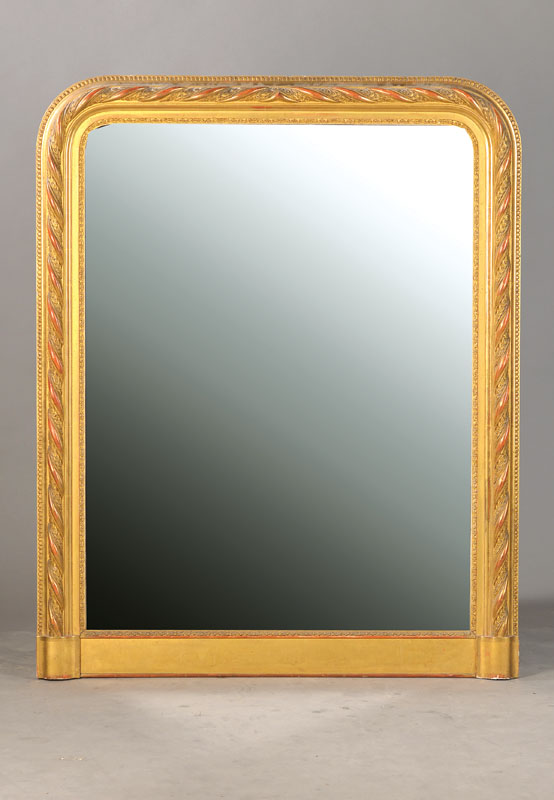 Prunkspiegel, deutsch, wohl südwestdeutsch, um 1860, Weichholz in Goldfassung, klassizistische Zopfmuster u. -friese, obere Ecken abgerundet, ...