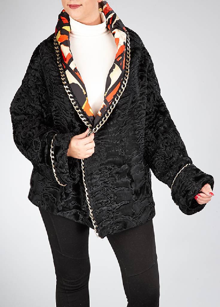 JEAN PAUL GAULTIER Fourrure Jacke aus Breitschwanzpersianer, Gr. ca. 40/44, schwarz, Kapuze, Trompetenärmel mit Umschlag, Ränder mit ...