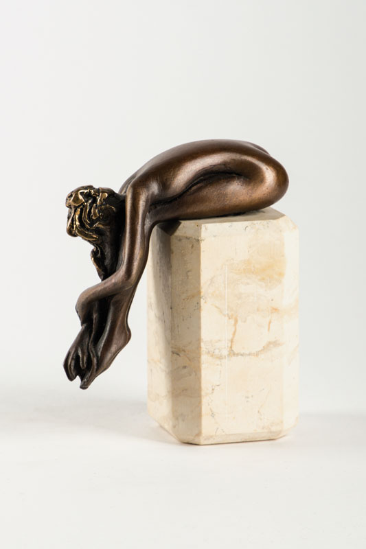 Bruno Bruni, geb. 1935 Gradara, Fiora, Bronzeskulptur auf Sockel, signiert und nummeriert 2420/14999, Gießerstempel, H. ca. 11 cm