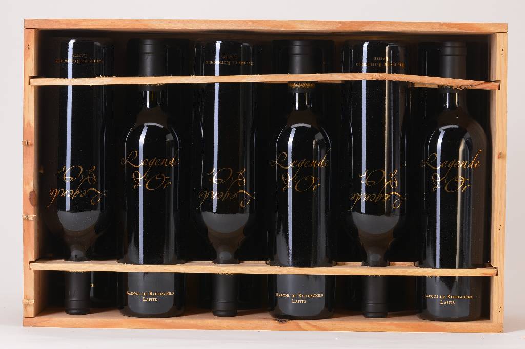12 Flaschen 2004 Legende d'Or Lafite Rothschild, Bordeaux, 12,5 % Vol., je ca. 75cl, Füllstände: je ca. into neck, unverkostet,in ...