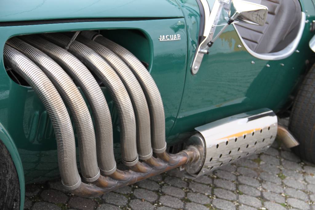 Detail d: Jaguar Ronart Roadster, Fahrgestellnummer SAJJCALP4CC368572, EZ 06.04.1984, 2. Hand, Laufleistung ca. 17.500 km, HU 01.2018, H-Zulassung, 151 kW/ 205 ...