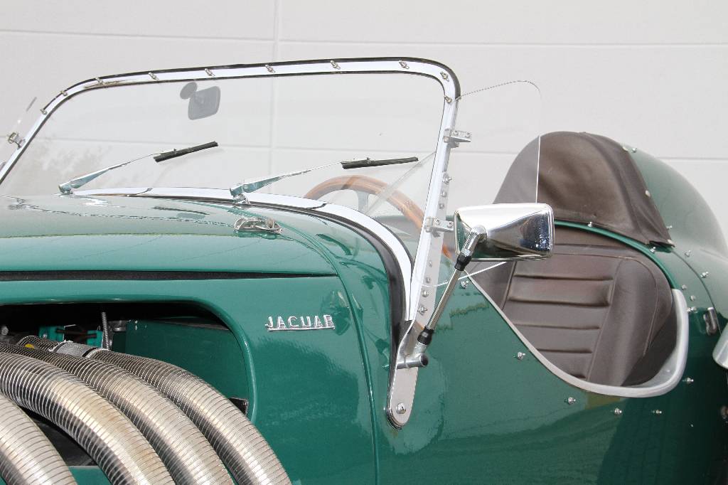 Detail e: Jaguar Ronart Roadster, Fahrgestellnummer SAJJCALP4CC368572, EZ 06.04.1984, 2. Hand, Laufleistung ca. 17.500 km, HU 01.2018, H-Zulassung, 151 kW/ 205 ...