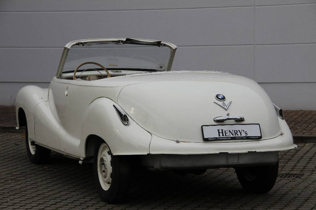 Detail c: BMW Wendler V8 502 3.2l Cabrio, Fahrgestellnummer 63702, EZ 10.07.1959, 1. Hand, Laufleistung ca. 57.890 km, 88 kW/ 120 PS, 8-Zylinder, 4-Gang ...