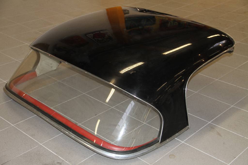 Detail a: 1 Mercedes Benz 190 SL Hardtop 2. Serie, gebraucht aber in gutem Zustand.