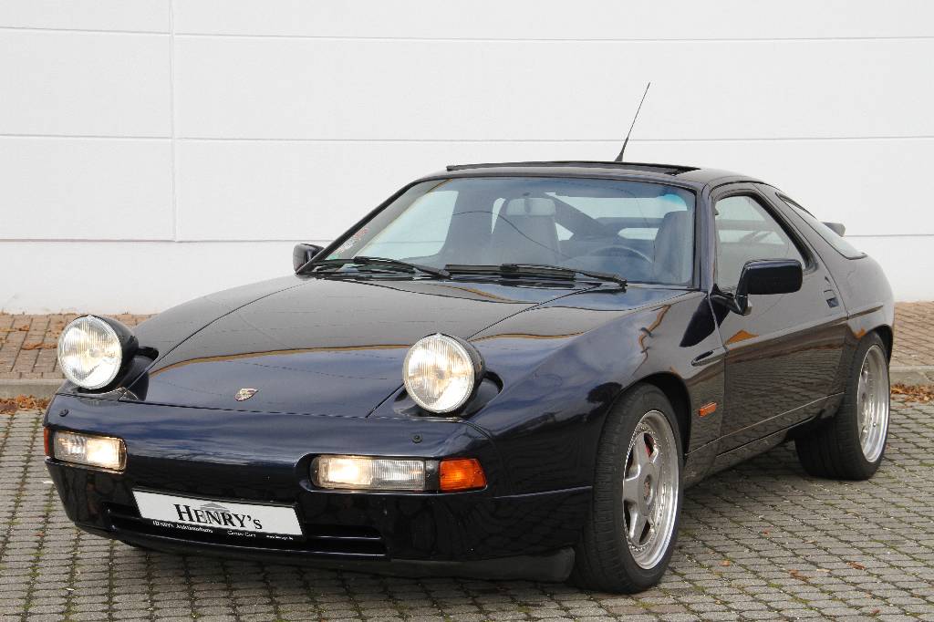 Detail a: Porsche 928 GT Coupe, Fahrgestellnummer WPOZZZ92ZMS800177, EZ 08.11.1990, 2. Hand, Laufleistung ca. 202.915 km, HU 06.2018, 243 kW/ 330 PS, ...