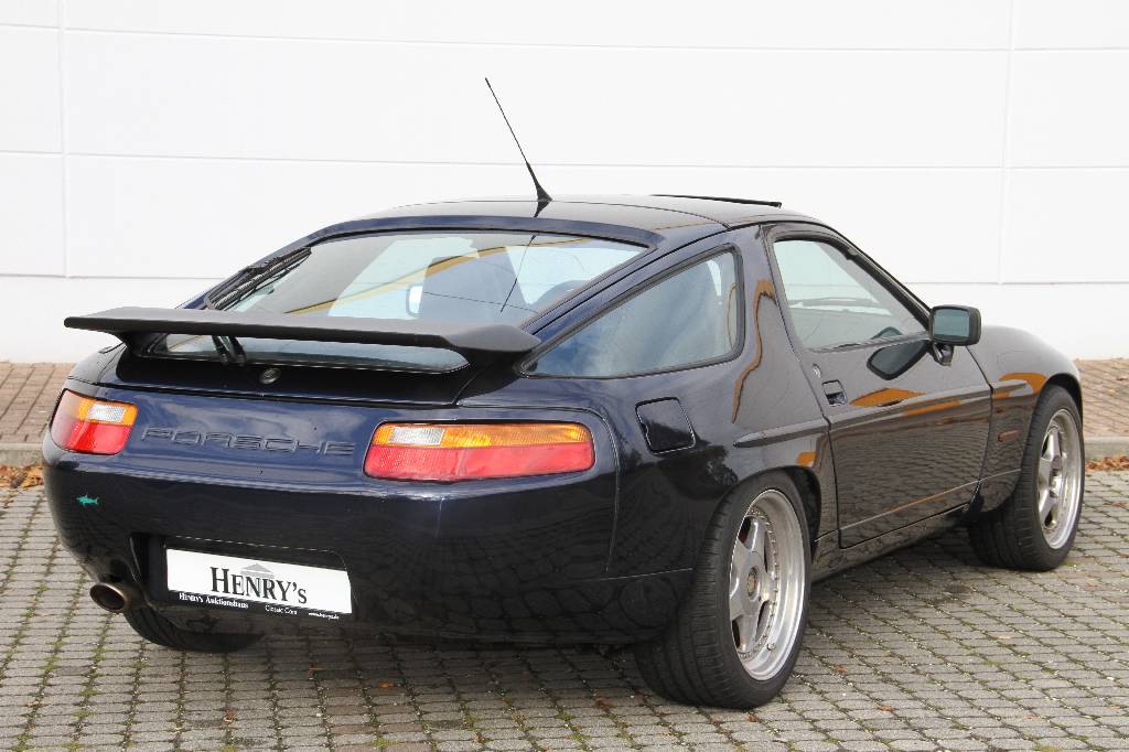 Detail c: Porsche 928 GT Coupe, Fahrgestellnummer WPOZZZ92ZMS800177, EZ 08.11.1990, 2. Hand, Laufleistung ca. 202.915 km, HU 06.2018, 243 kW/ 330 PS, ...