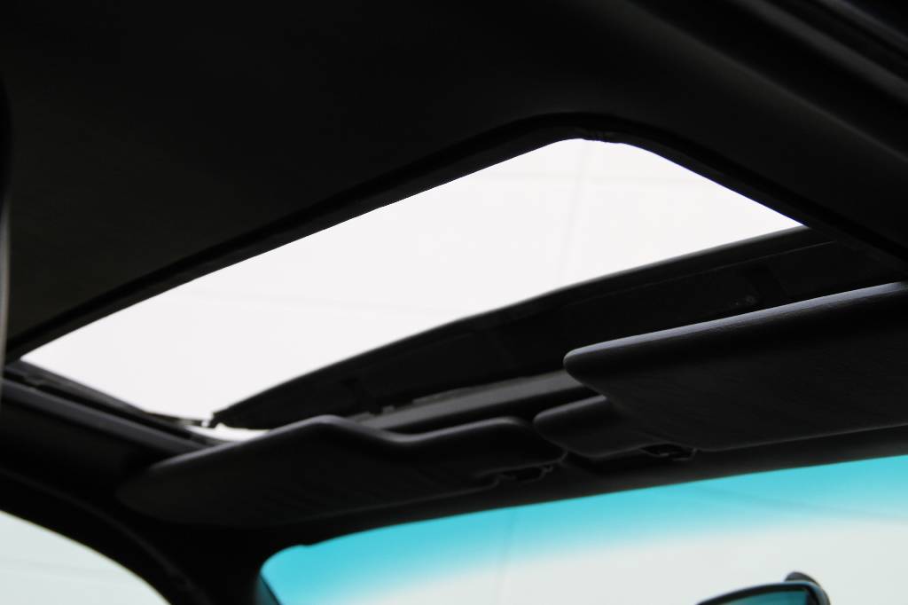 Detail d: Porsche 928 GT Coupe, Fahrgestellnummer WPOZZZ92ZMS800177, EZ 08.11.1990, 2. Hand, Laufleistung ca. 202.915 km, HU 06.2018, 243 kW/ 330 PS, ...