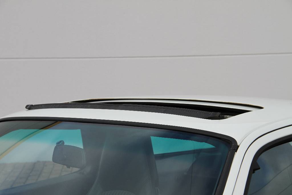 Detail c: Porsche 928 S4 Coupé, Fahrgestellnummer WPOZZZ92ZJS840242, EZ 01.09.1987, 3. Hand, Laufleistung ca. 246.949 km, 235 kW/ 320 PS, 8-Zylinder, ...