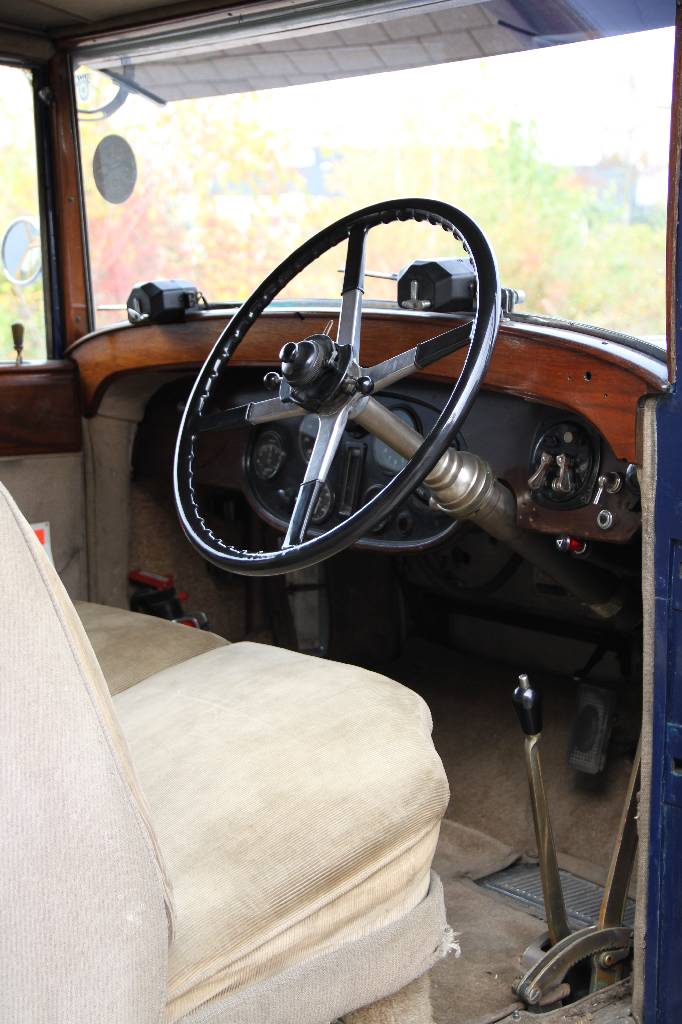 Detail c: Rolls Royce 20/25 H.P. Limousine Thrupp + Maberly (No 5283), Fahrgestellnummer GLR 4, EZ 1930, Laufleistung abgelesen 9900 mls, HU fällig, 51 kW/ 69 ...