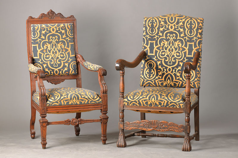 Paar Historismus-Sessel, deutsch, um 1880, Eiche massiv, im Barockstil, Bezug u. Polster mit Gebr.Sp., H. ca. 114/117 cm, Sh. ca. 48 cm