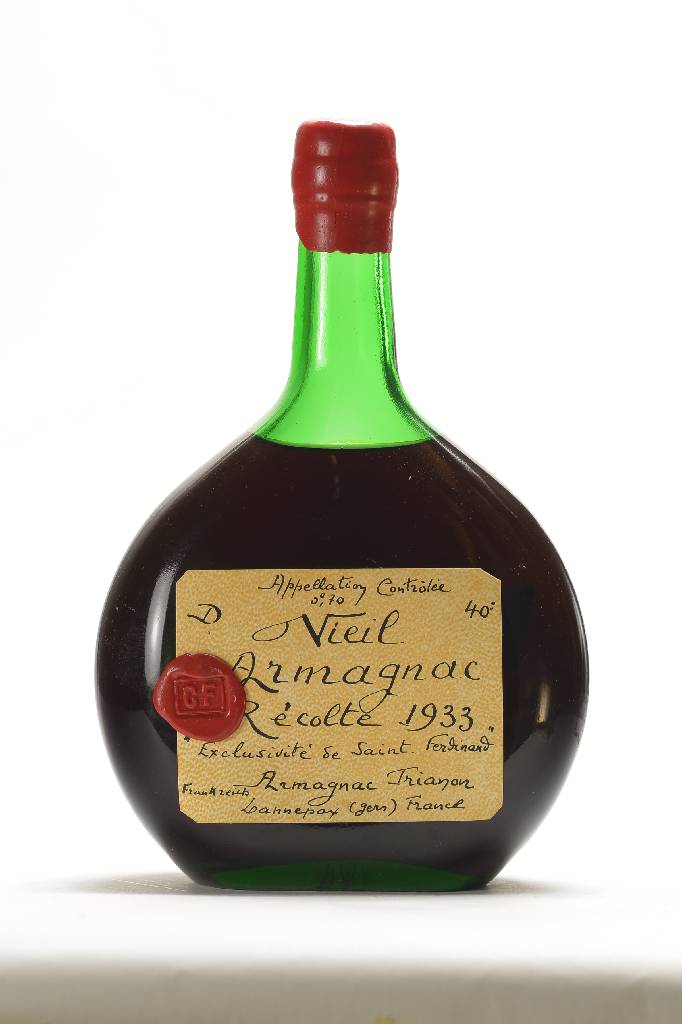 1 Flasche 1933 Trianon Vieil Armagnac Recolte , ca. 40% Vol., ca. 70 cl, Abstand zwischen Kapsel und Armagnac: ca. 5,5 cm, unverkostet, guter ...