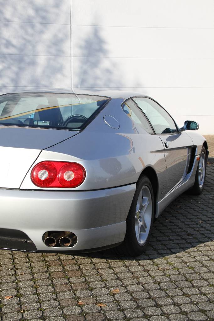Detail e: Ferrari 456 GT Coupé, Fahrgestellnummer ZFFSP44JPN0101758, EZ 09/1995, 3. Hand, Laufleistung ca. 23.000 km, HU 05/2018, 325 kW/ 442 PS, 12-Zylinder, ...