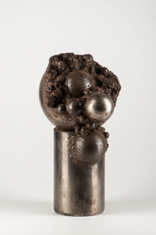 Lutz Ackermann, geb. 1941 Sinsheim, Edelstahlskulptur, am Sockel sign, dat. 90., H. ca. 37cm