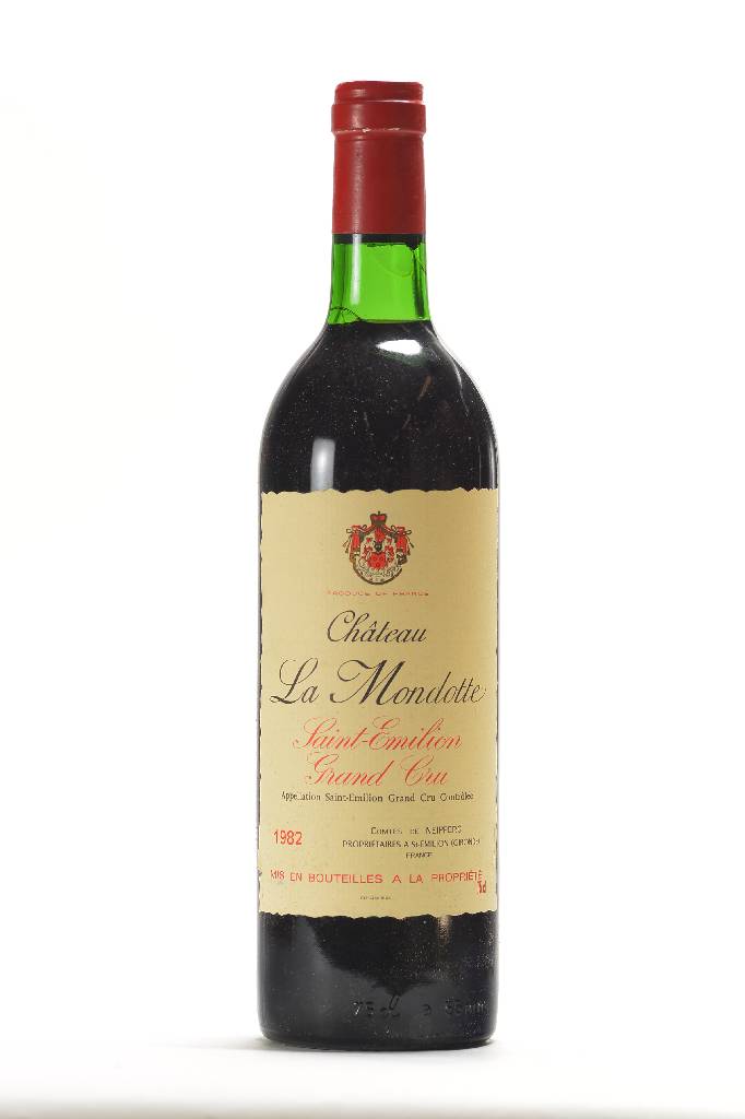 2 Flaschen 1982 Chateau La Mondotte, Saint -Emilion, Grand Cru Classe, je ca. 75 cl, Füllstand: je ca. top shoulder, unverkostet, sehr guter ...