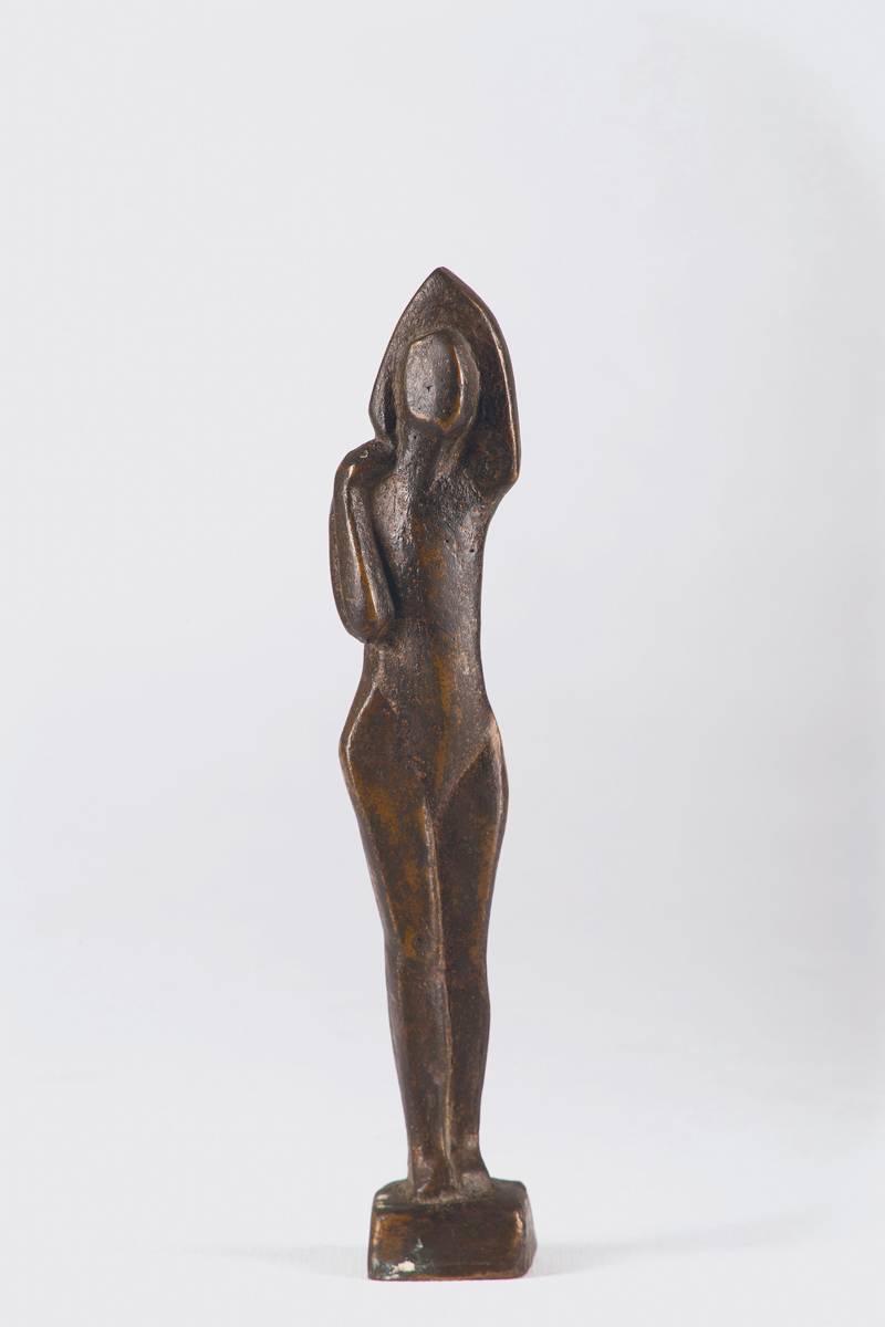 Marg (Margarete) Moll, 1884 Mülhausen/Elsass- 1977 München, stehender weiblicher Akt, Bronzeskulptur, signiert, H. 26 cm
