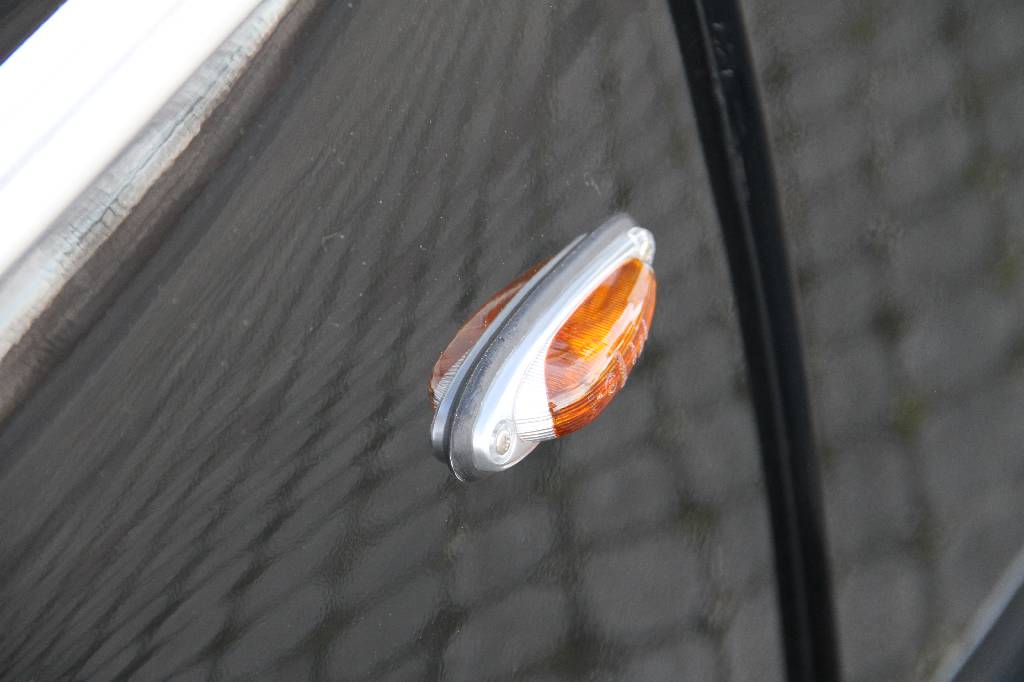 Detail f: VW 1303 Cabriolet, Fahrgestellnummer 1592032237, EZ 1979, 2. Hand, Laufleistung ca. 138.000 km abgelesen, 26 kW/ 35 PS, H-zulassungsfähig, ...
