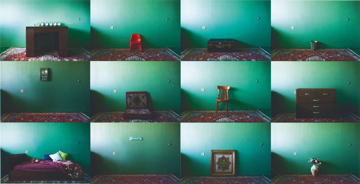 Sentare Sanjari, geb. 1987, Voiceless, Fotografie, Archiv-Print, 2012, verso sign., mit Widmung, num. 3/7, ca. 45x88 cm