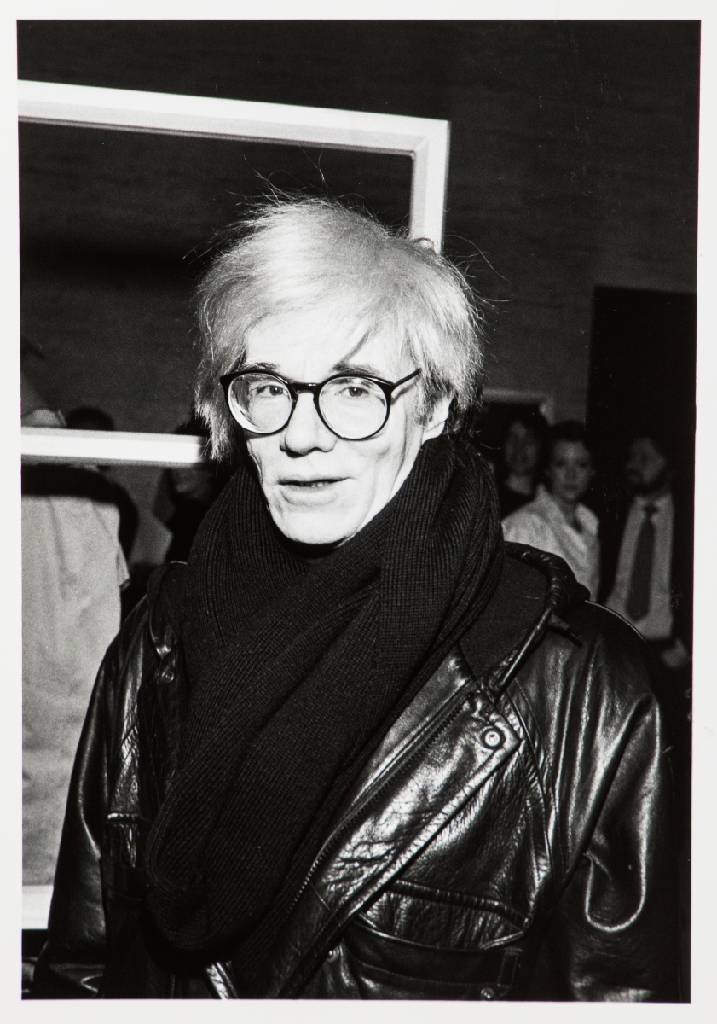 Arthur L. Field, 1899-1985, Andy Warhol in New York 1980, Silbergelatine-Abzug, 1980, verso Fotografen-Etikett, dat. 1980, Motiv ca.20x13,5 cm, PP ...
