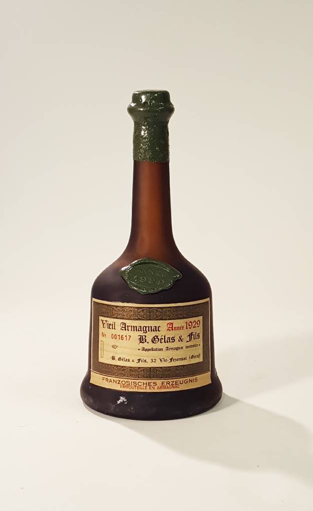 1 Flasche 1929 Gelas & Fils Duc de Maravat Vieil Armagnac, ca. 70 cl, 40 % Vol, unverkostet, Etikett in sehr gutem Zustand, Flaschennummer: 001617, ...