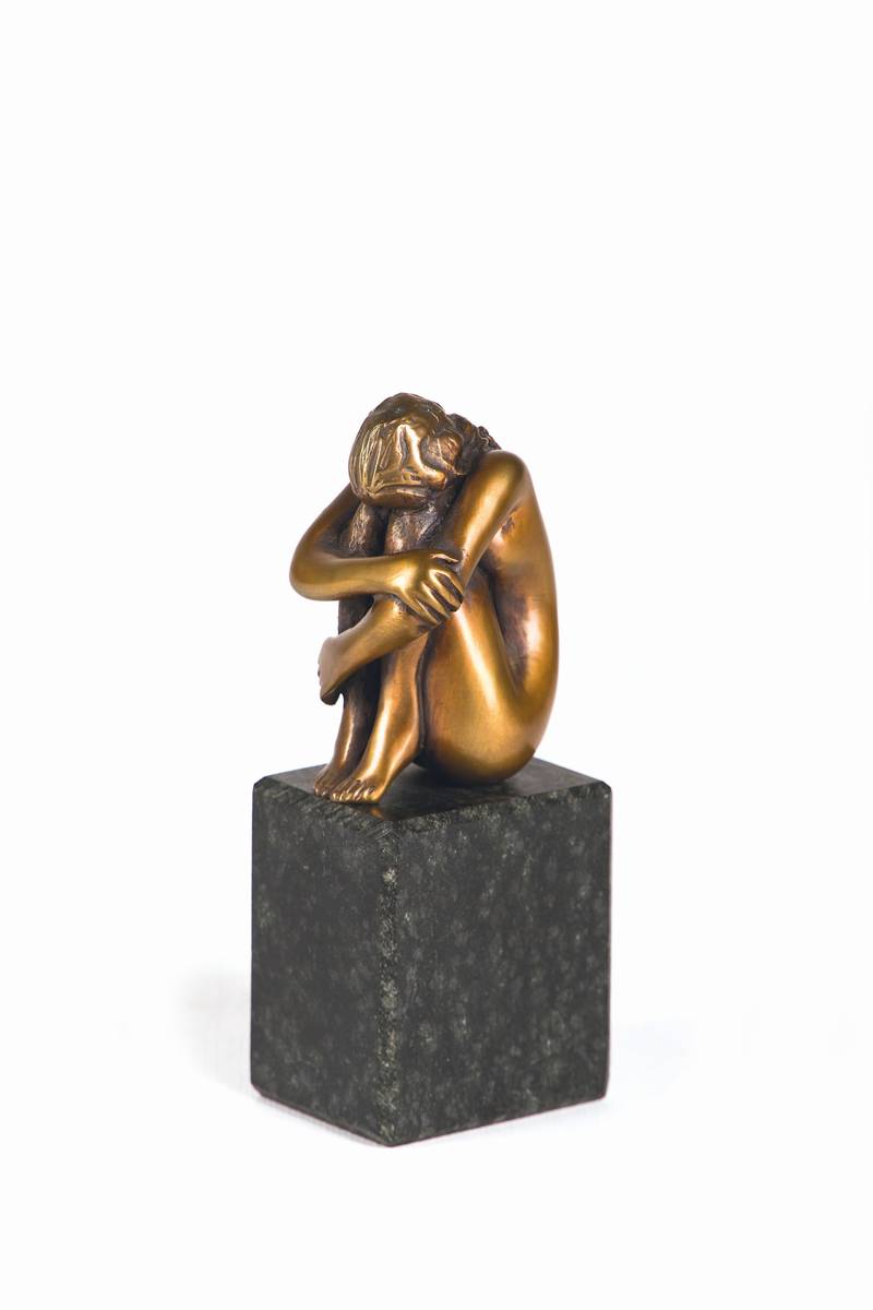 Bruno Bruni, geb. 1935 Gradara, La Sola, Bronzeskulptur mit gold-brauner Patina auf Marmorsockel, sign., num. 25/480, H. 16cm, inkl. Zertifikat
