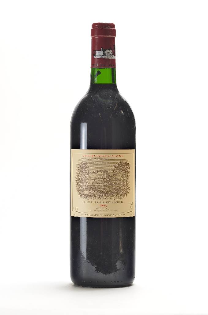 2 Flaschen 1993 Chateau Lafite Rothschild, Pauillac, je ca. 75 cl, 12,5 % Vol., unverkostet, Füllstände: je ca. into neck, sammelwürdig, selten im ...
