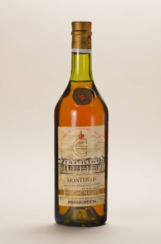 1 Flasche 1972 Louis Eschenauer Montenais, ca. 73 cl, Abstand zwischen Kapsel und Wein: ca. 3,5 cm, unverkostet, Etikett stockfleckig,importiert ...