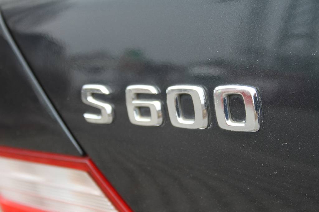 Detail f: Mercedes-Benz S 600 W140, Fahrgestellnummer: WDB1400571A348570, EZ 12.1997, 1. Hand in Deutschland, Laufleistung ca. 69.000 km abgelesen, HU 05.2018, ...