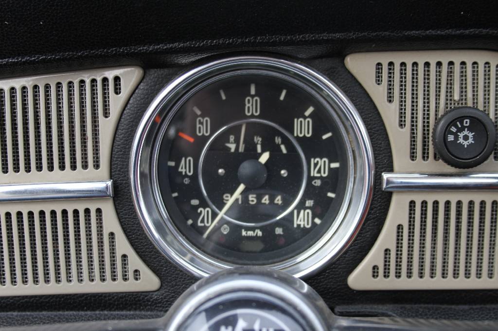 Detail e: Volkswagen Käfer 1300, Fahrgestellnummer: 119694964, EZ 04/1969, Laufleistung ca. 92.000 km abgelesen, H-zulassungsfähig, 29 kW/ 39 PS , ...