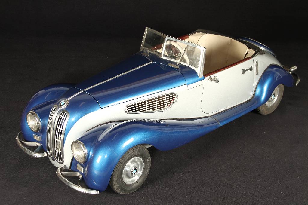 Detail a: BMW 327 Kinderauto, 1-Zylinder, blau/silber, von 2014-2016 handgefertigtes Kinderauto, absolutes Einzelstück