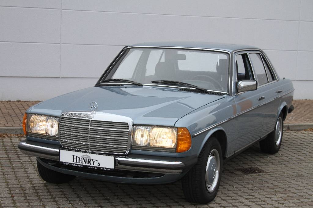 Mercedes-Benz 200 W123, Fahrgestellnummer: WDB1232201A235974, EZ 01/1985, Laufleistung ca. 179.190 km abgelesen, H-zulassungsfähig, 80 kW/ 109 PS, ...