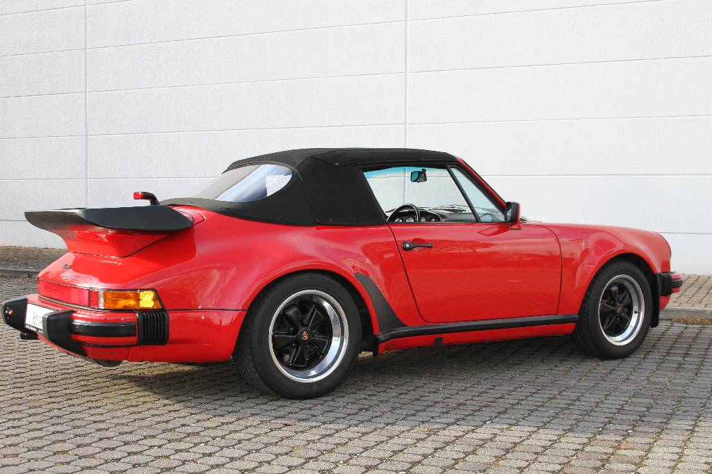 Detail a: Porsche 930 Turbo Cabriolet, Fahrgestellnummer: WP0ZZZ93ZJS070217, EZ 06/1988, Laufleistung ca. 56.692 km abgelesen, 210 kW/ 282 PS, 6-Zylinder, 4- ...