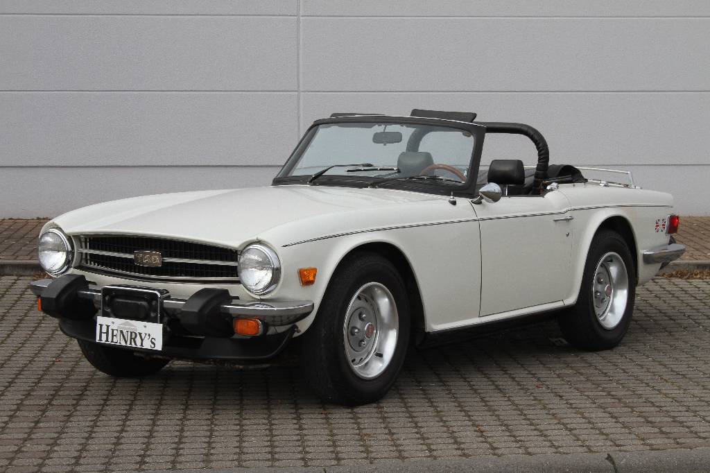 Triumph TR6 Roadster, Fahrgestellnummer: CF57671U, EZ 07/1976, Laufleistung ca. 99326 miles abgelesen, H-zulassungsfähig, 78 kW/ 106 PS, 6-Zylinder, ...