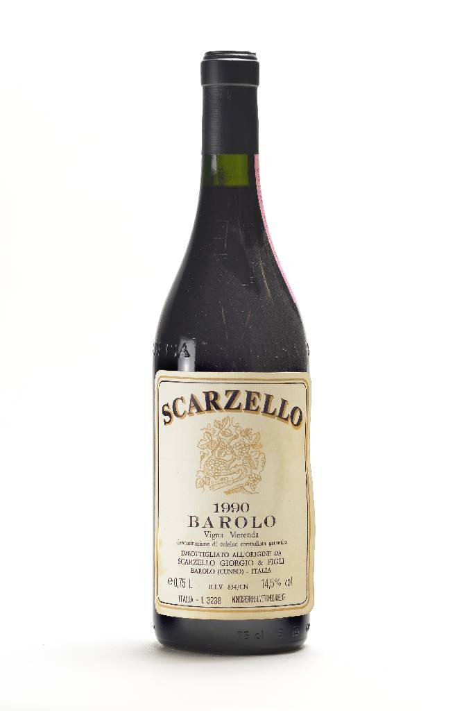 4 Flaschen 1990 Scarzello Barolo, je ca. 75 cl, 14,5 % Vol., unverkostet, Abstände zwischen Kapseln und Wein: je ca. 1,8-2 cm, sehr selten im ...
