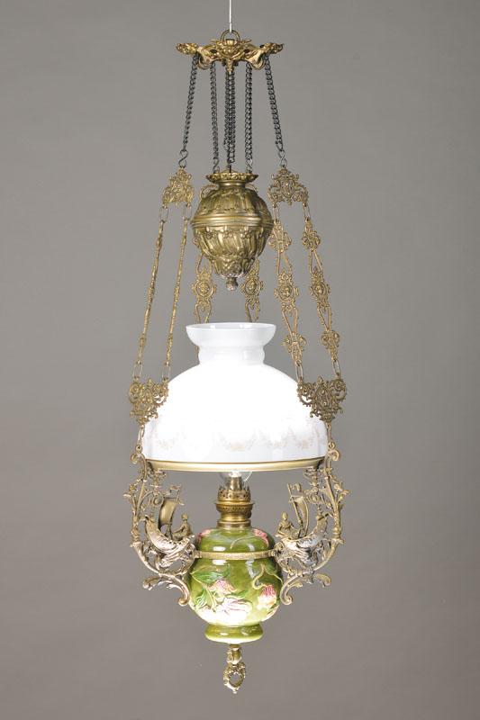 Friesische Deckenlampe, im Stil des späten 19.Jh., Opalglasschirm, Messinggestell, fein ausgearbeitete Segelboote, Schirm mit geätzten Motiven, ...