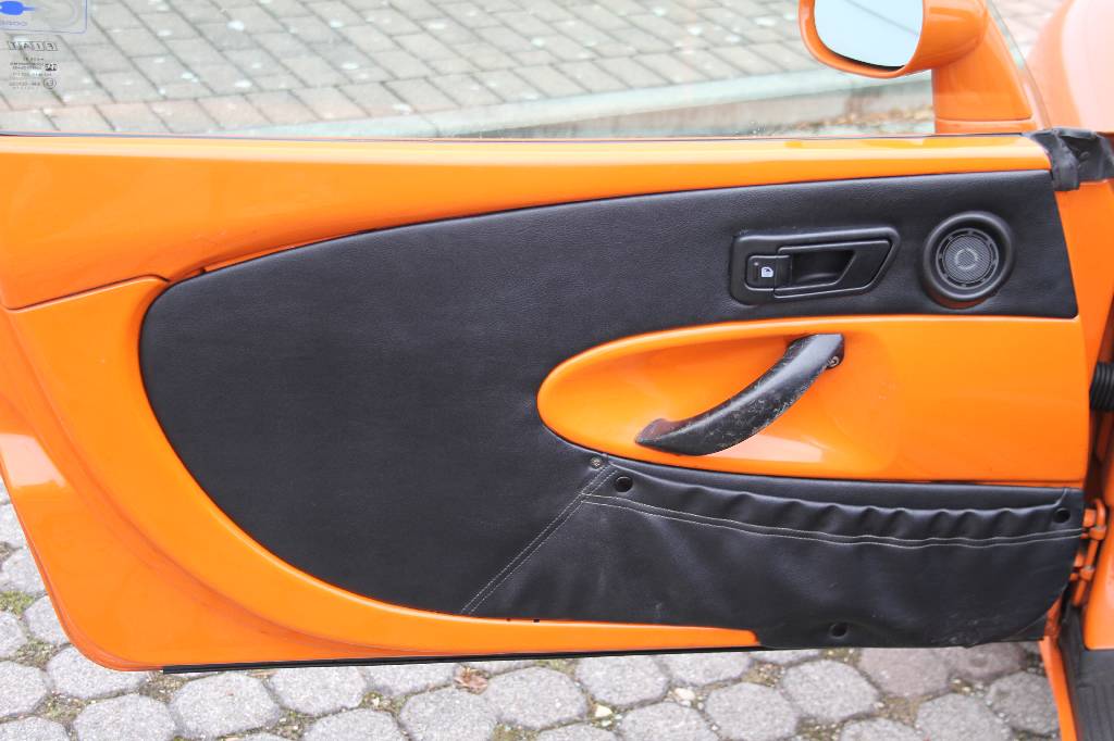 Detail e: Fiat Barchetta, Fahrgestellnummer: ZFA1830000001811, 05/1996, 2. Hand, Laufleistung ca. 119.980 km abgelesen, 96 kW/ 131 PS, 4-Zylinder, 5-Gang ...