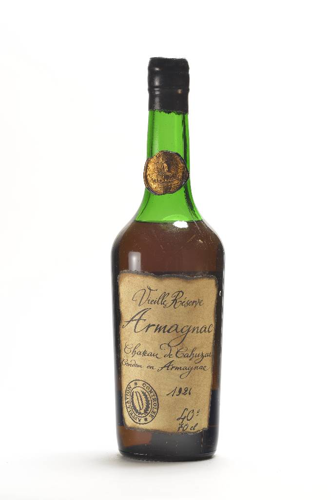 1 Flasche 1926 Chateau de Cahuzac Vielle Reserve Armagnac, ca. 70 cl, 40 % Vol., unverkostet, guter Erhaltungszustand, importiert durch: Gerard ...