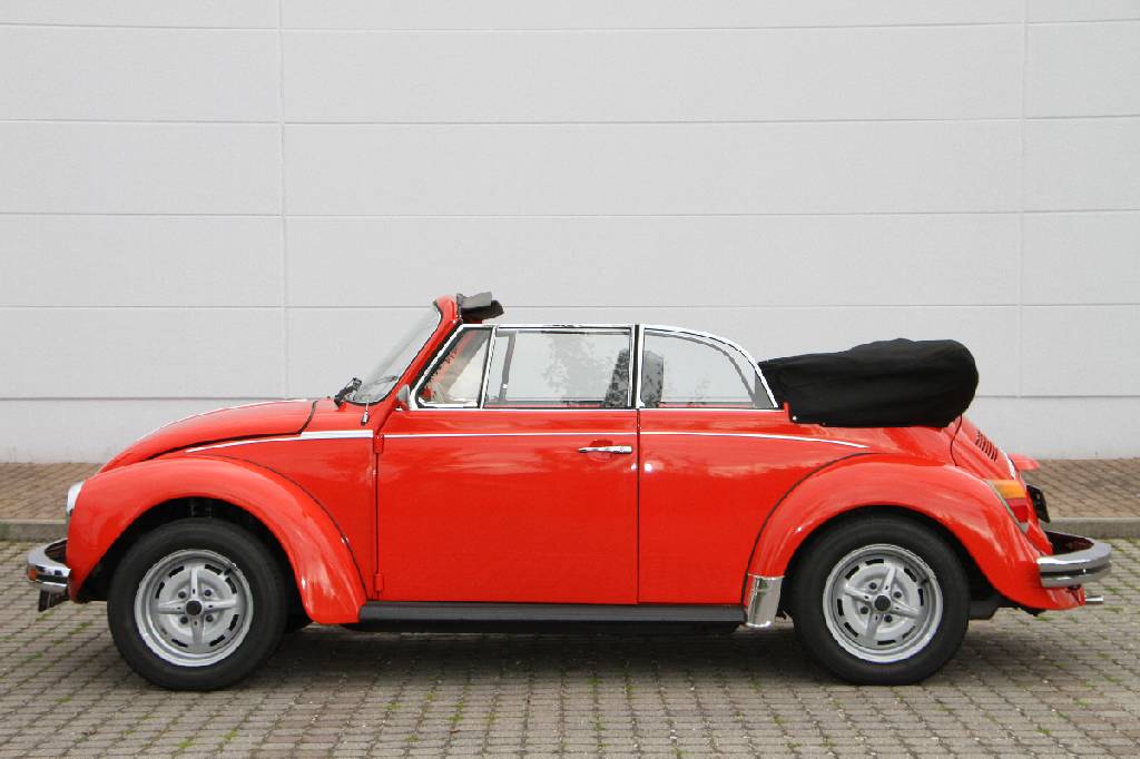 Detail i: Volkswagen Käfer 1303 LS, Fahrgestellnummer: 1572053666, EZ 12/1976, Laufleistung ca. 3.181 km abgelesen, HU 08/2018, H-Zulassung, 37 kW/ 50 PS, ...