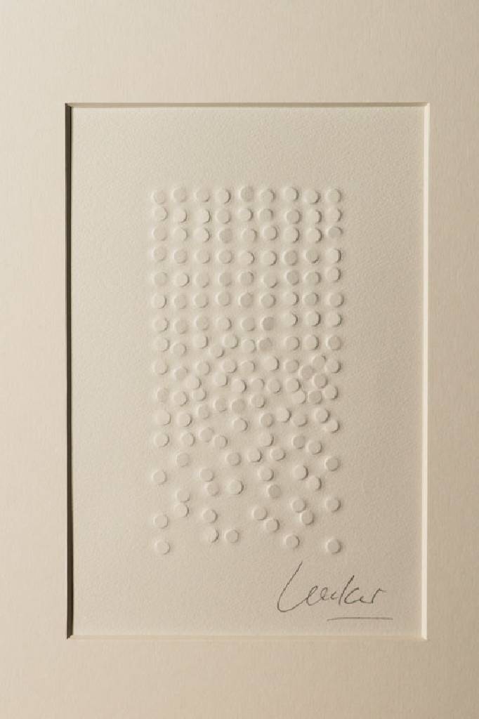 Günther Uecker, geb. 1930, Prägedruck auf Velin, handsign., Auflage 100, Blattgr. 34x23 cm, PP