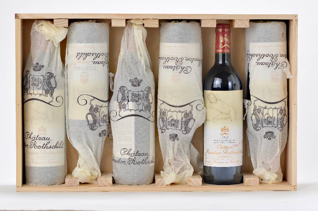 6 Flaschen 1993 Chateau Mouton Rothschild, Pauillac, Premier Cru Classe, Künstleretikett:Balthus, je ca. 75 cl, 12,5 % Vol., Füllstände: je ca. ...