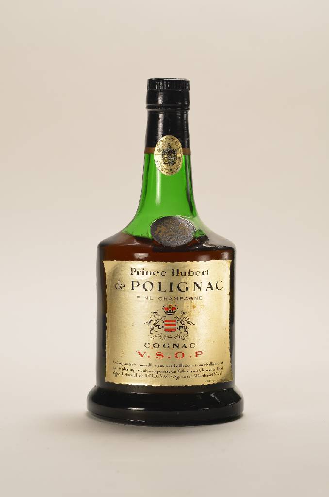 1 Flasche Prince Hubert de Polignac V.S.O.P. Cognac, Fine Champagne, Originalsiegel vorhanden, Abstand zwischen Kapsel und Cognac:ca. 5 cm, ...
