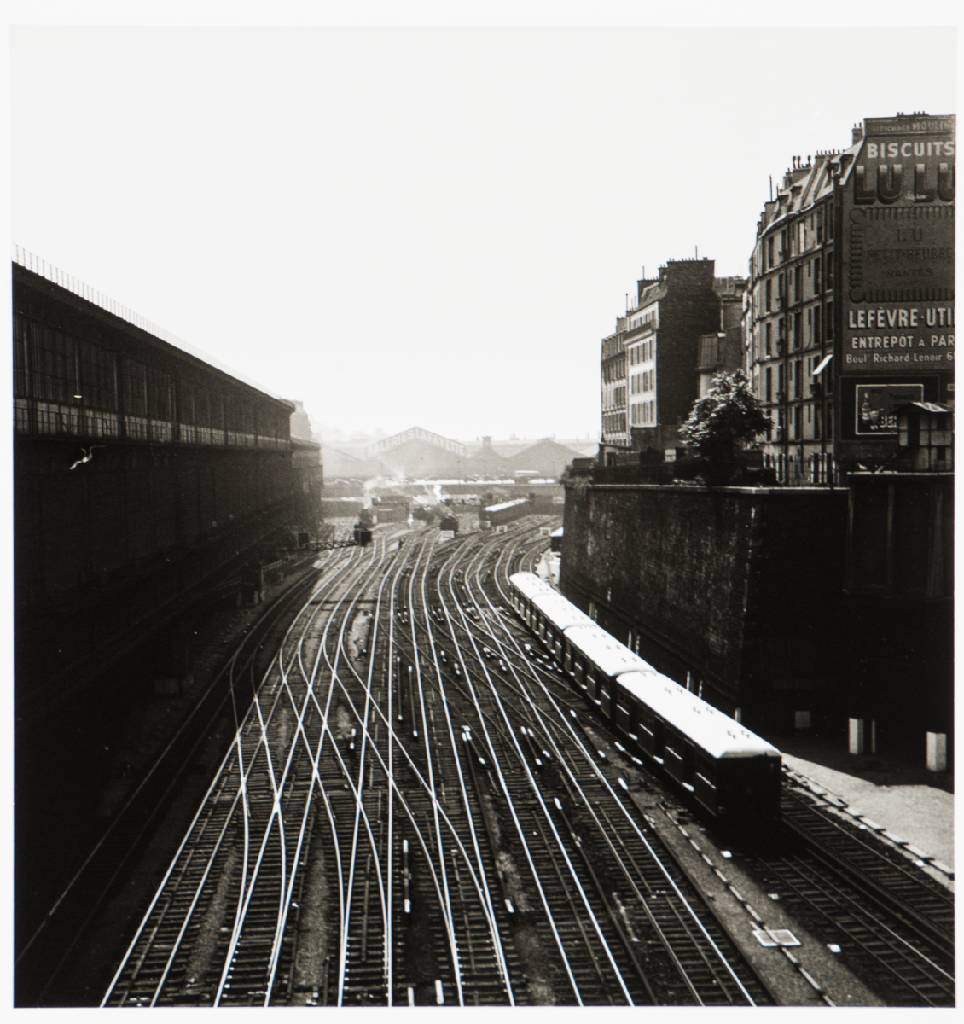 Detail c: RÃ© Soupault, 1901-1996, Photographien der magischen Sekunde, Mappe mit 6 Fotografien, Edition Griffelkunst 2011, einmalige Auflage, hergestellt ...