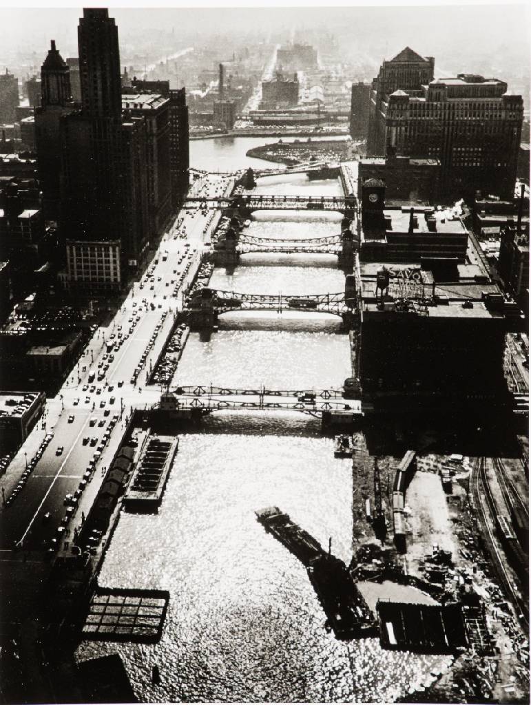 Detail b: Andreas Feininger, 1906-1999, New York und Chicago in den Vierziger Jahren, Mappe mit 6 Silbergelatine-Abzügen, Edition Griffelkunst 2011, Blattgr. ...
