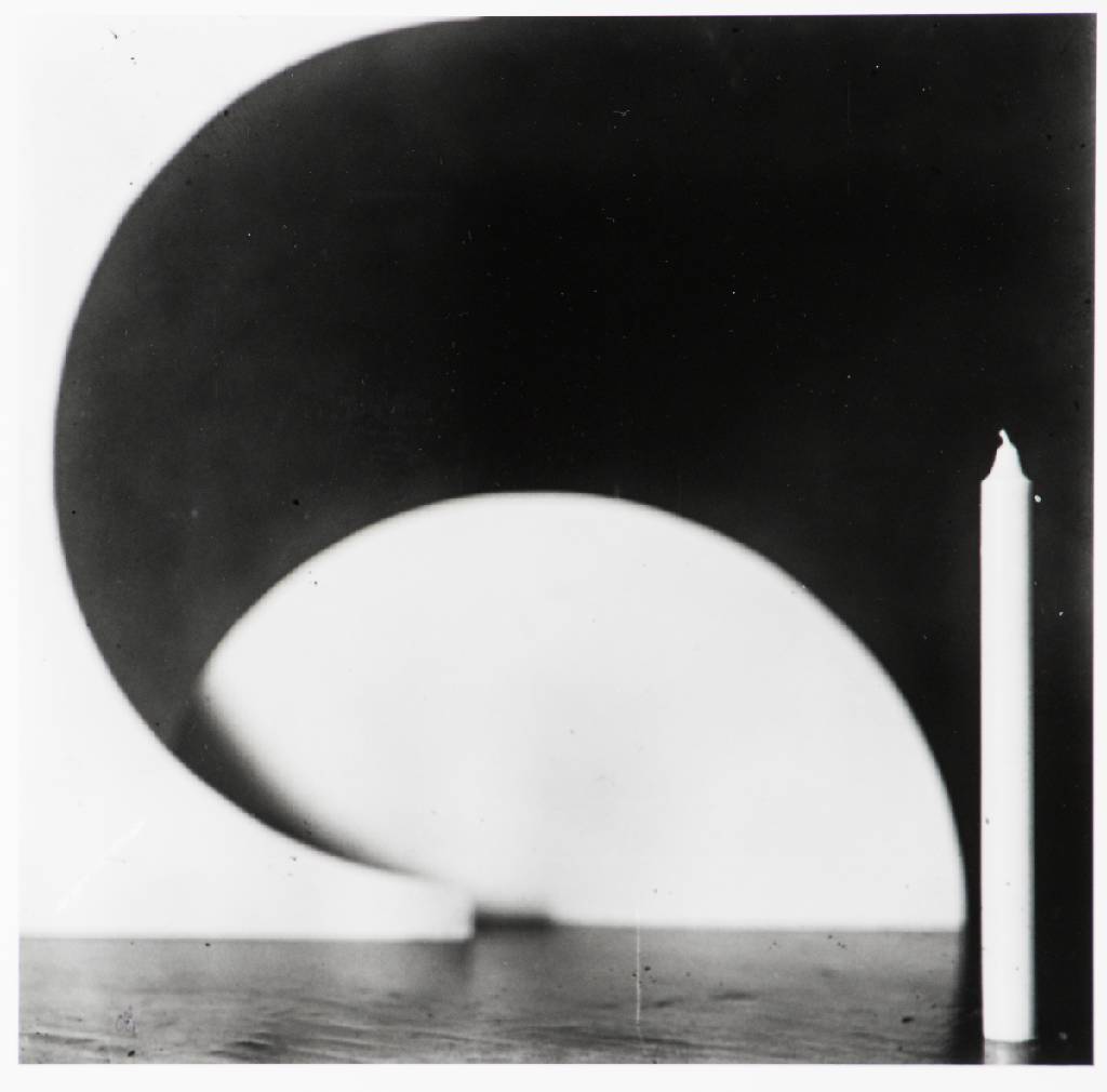 Detail b: Jaroslav Rössler, 1902-1990, Abstrakte Photographie, Mappe mit 6 Fotografien, EditionGriffelkunst 2009, Blattgr. 30x24 cm
