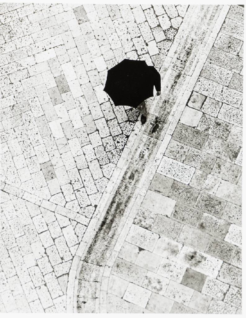 Detail d: Toni Schneiders, 1920-2006, Zwischen Freiheit und Form, Mappe mit 6 Fotografien, Edition Griffelkunst, Blattgr. 30x24 cm