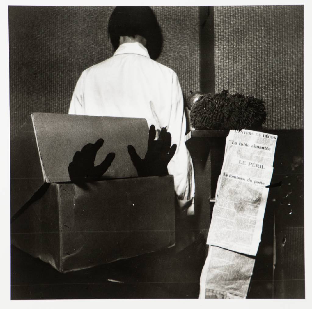 Detail a: Paul NougÃ©, 1895-1967, Subversion des Images, Mappe mit 6 Fotografien, Edition Griffelkunst, Blattgr. 30x24 cm