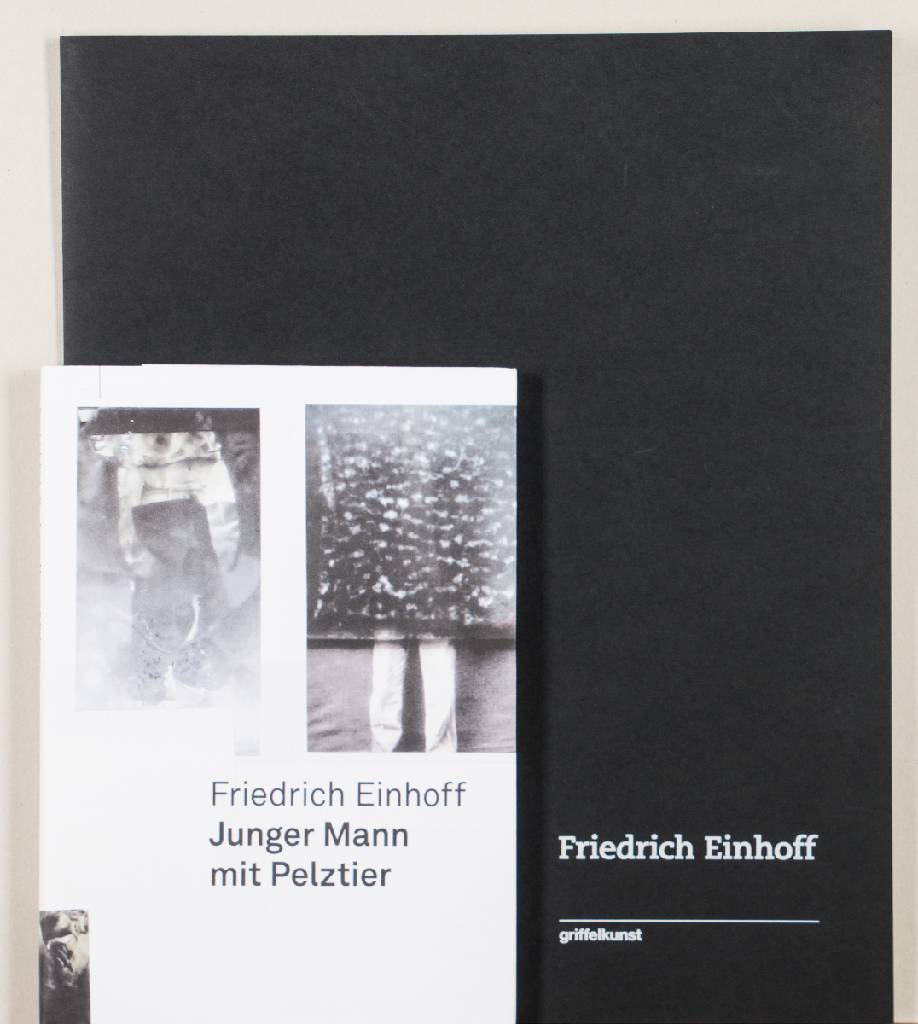 Detail h: Friedrich Einhoff, geb. 1936 Magdeburg, Mappe mit 5 Fotografien, Edition Griffelkunst 2014, Blattgr. 48x40 cm, je verso sign., inkl.Buch: Junger Mann ...