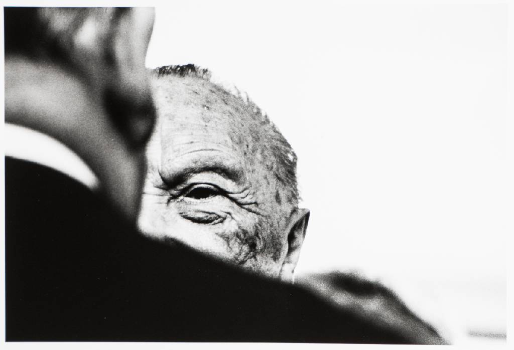 Detail e: Robert Lebeck, 1929-2014 Berlin, Mappe mit 6 Fotografien, Edition Griffelkunst, je verso sign., Blattgr. 30x40 cm