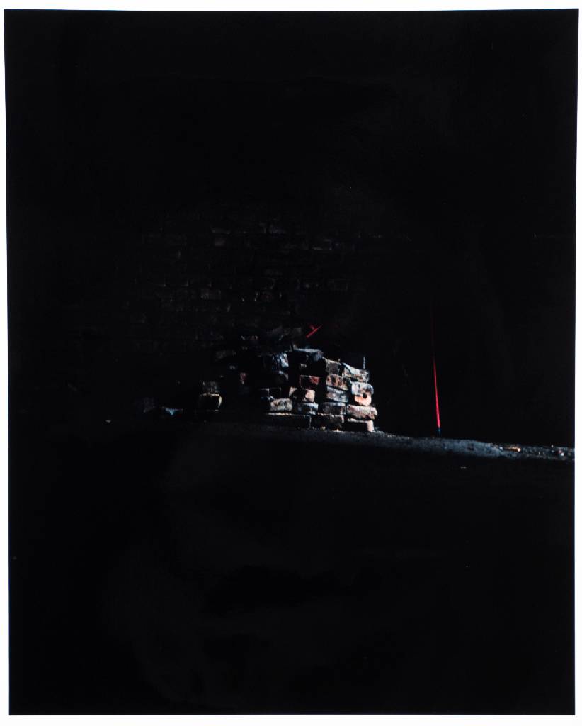 Detail b: Linn Schröder, geb. 1977 Hamburg, To the moon, Mappe mit 6 Fotografien, je verso sign., dat. 2008, Blattgr. 49x40 cm