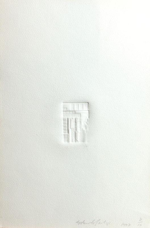 Detail c: Eduardo Paolozzi, 1924-2005 London, zwei Relief-Drucke auf Büttenpapier, je handsign., num. 7/10, dat. 1977, Platte 10,5x5 cm, Blattgr. 38x25,5 cm